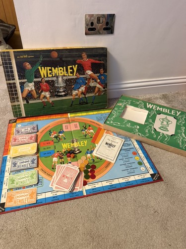 Vintage wembley football board - vintage,